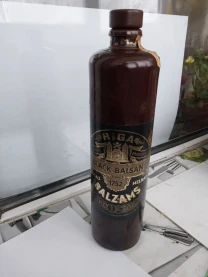 Керамическая бутылка от Рижского чёрного бальзама 0,7 л