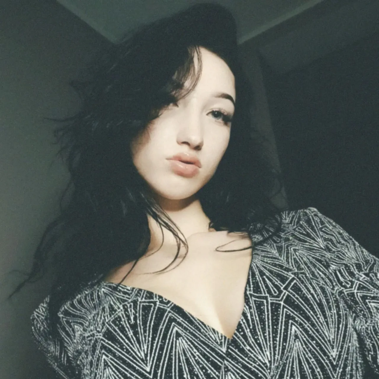 вести онлайн сторінку магазинів