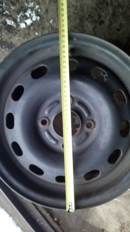 Диск металевий для форда д14 один.ідеальний стан 5