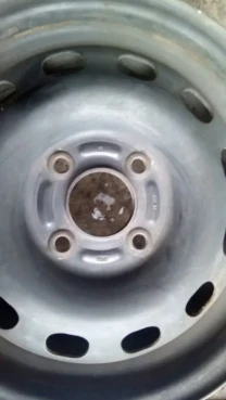 Диск металевий для форда д14 один.ідеальний стан