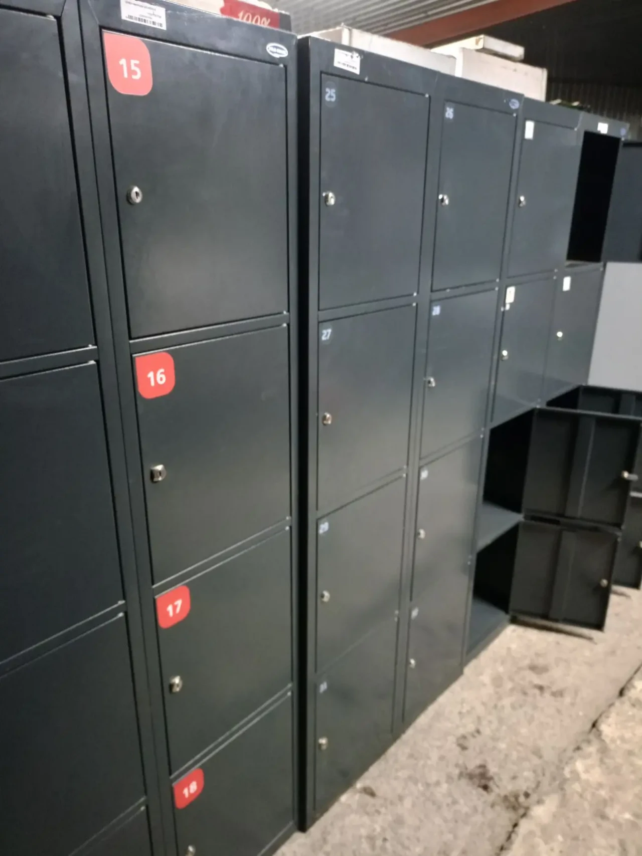 Локери для сумок 180х80х50 б в, шафа для покупця 3