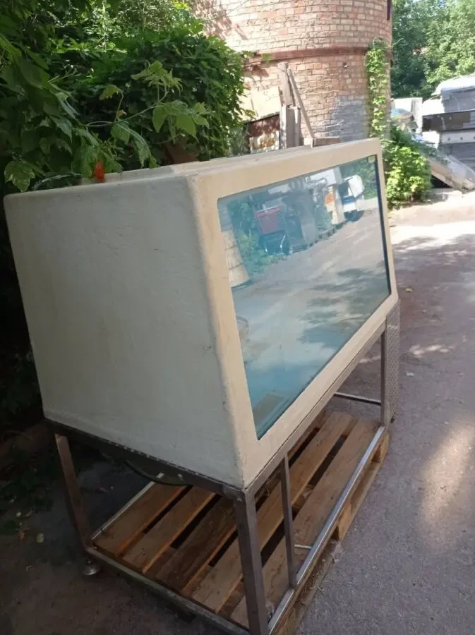 Аквариум и омариум для рыбного магазина, кафе и ресторана 2