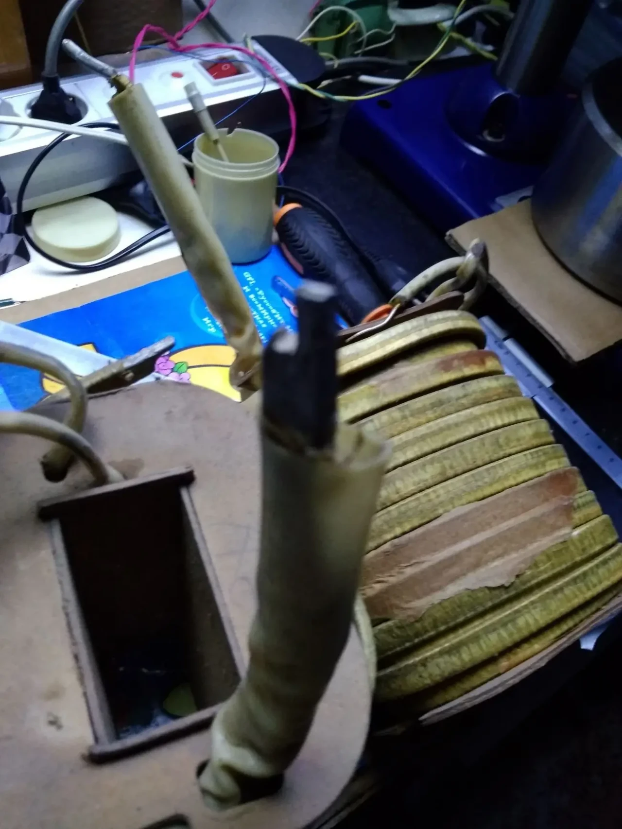 Шина алюминиевая 4х11мм 4