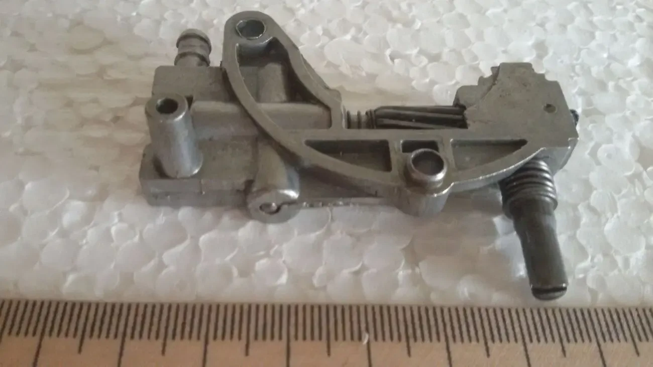 Маслонасос бензопилы GoodLuck 4500