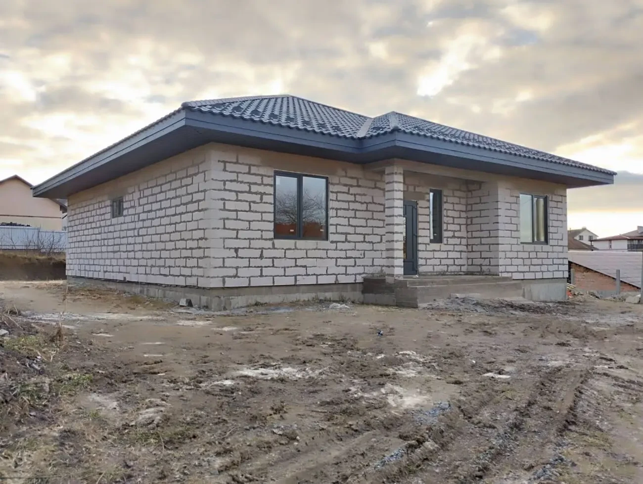 Новобудова Лезнево