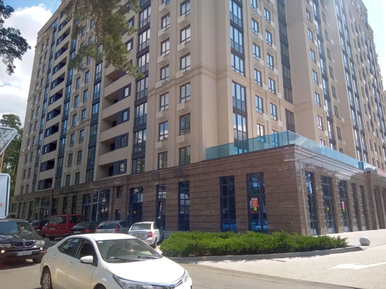 Квартира 100 м в парку 8