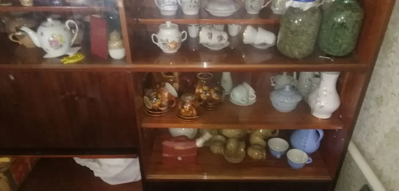 Сервант тумба 6