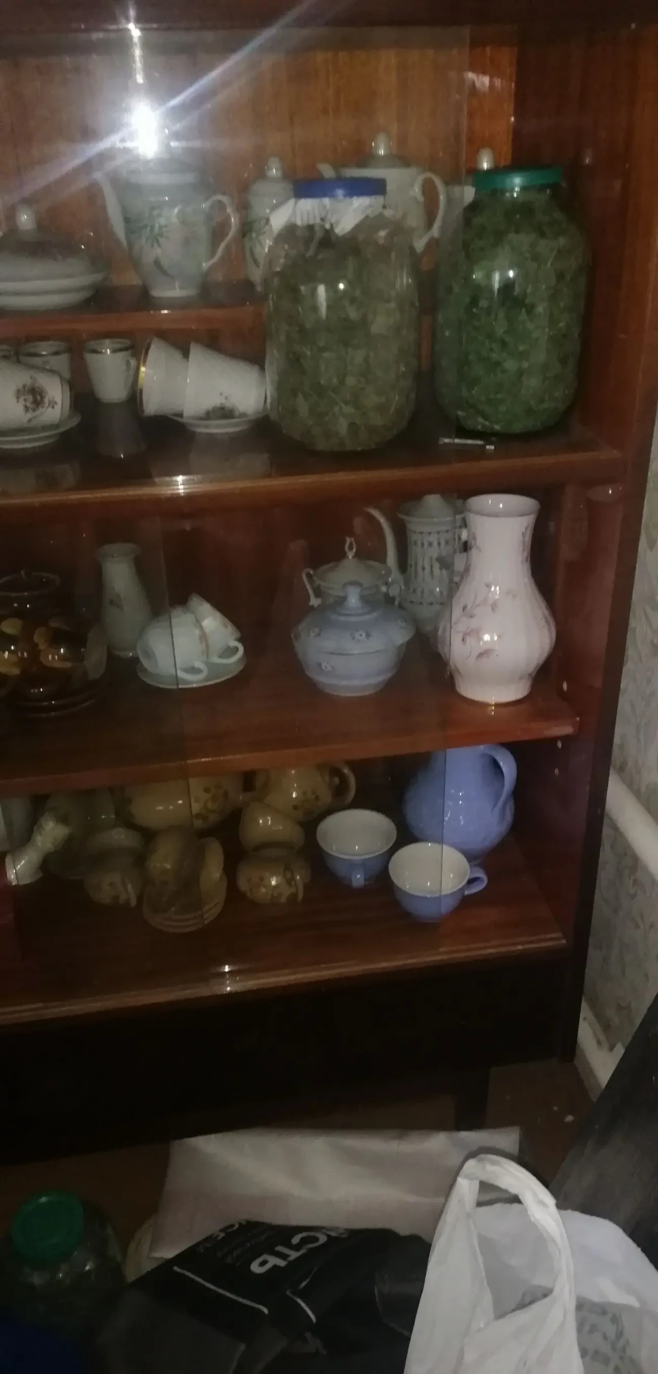 Сервант тумба 4