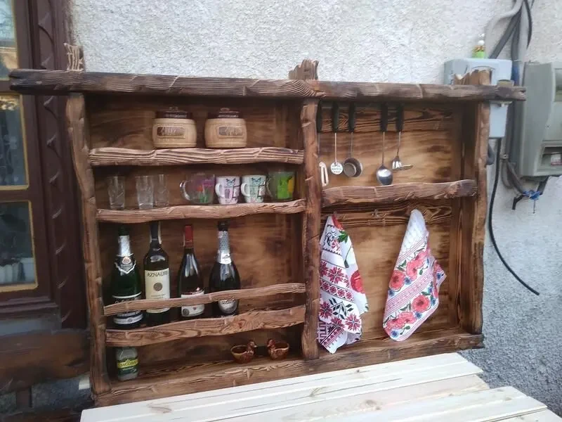 Полка состаренная из дерева под старину 3