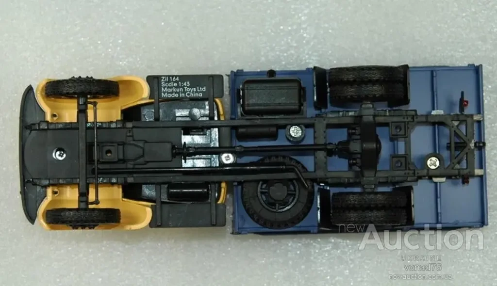 1/43 ЗИЛ-164 бортовой. Автоистория. 3