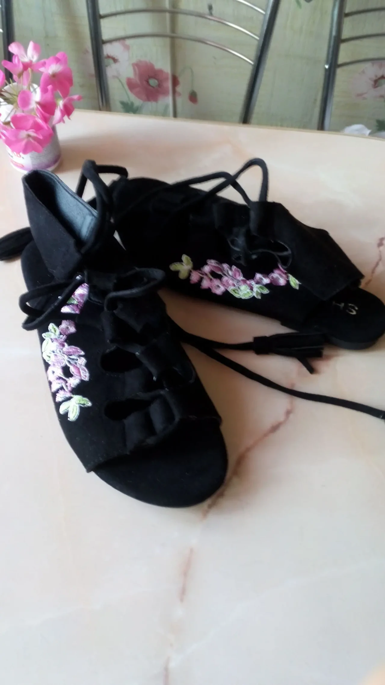 Новые женские босоножки-сандалии.