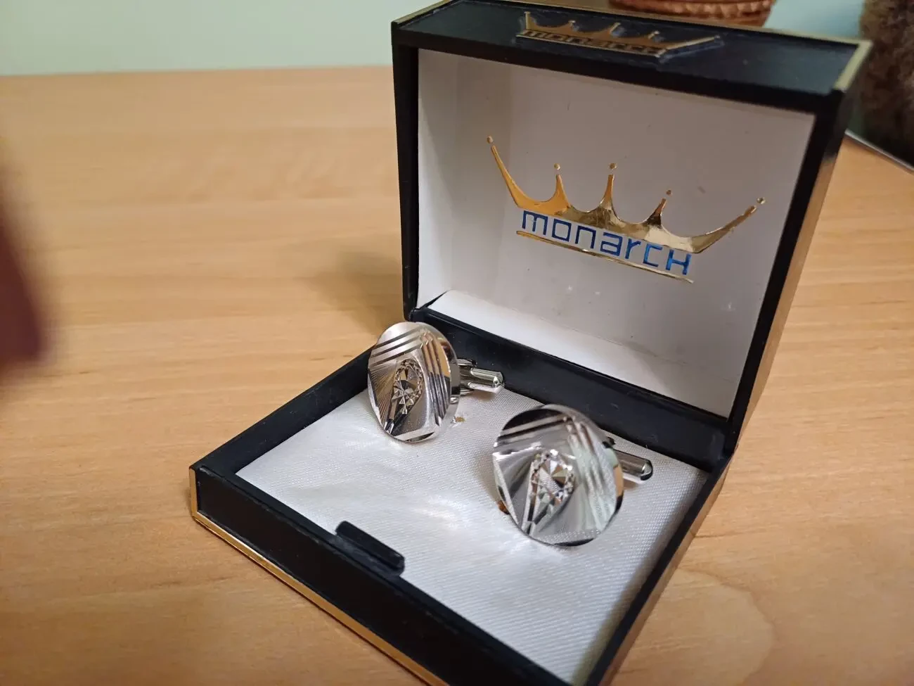 Продам запонки до чоловічої сорочки 2