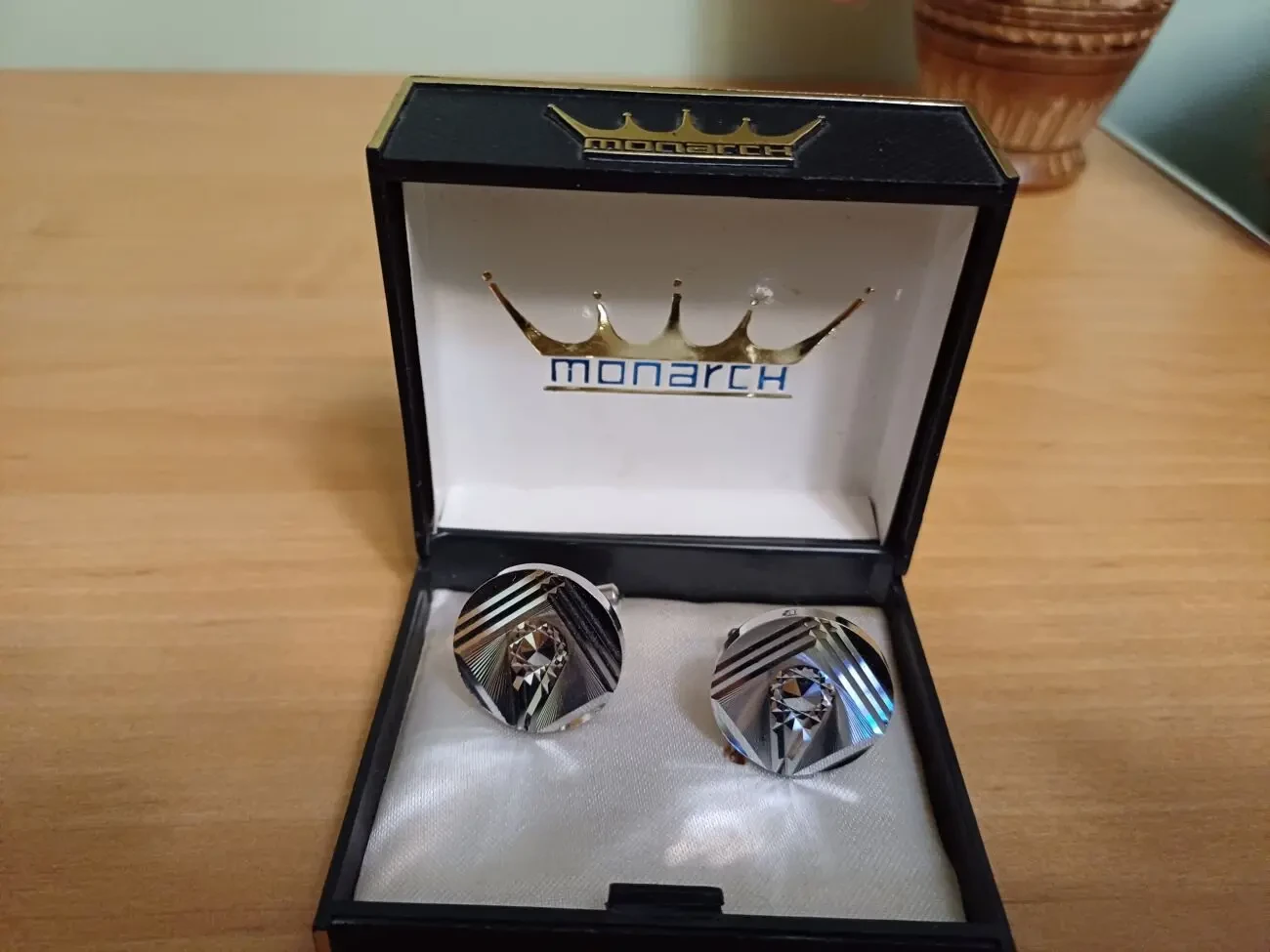 Продам запонки до чоловічої сорочки