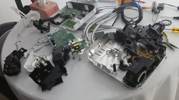 Ремонт проектора. Замена ламп. Техническое обслуживание 2