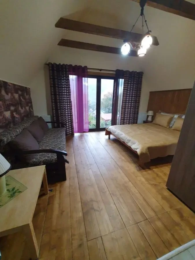 Сдается 2-х этажный домик у Синяку Закарпатська обл. 3