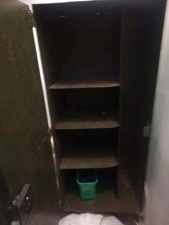 Продам сейф. 3