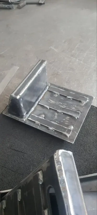 Універсальне багатооборотне кріплення Умк 6