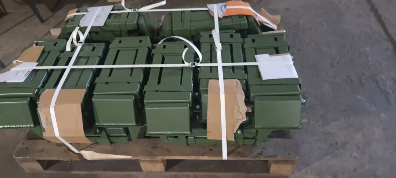 Універсальне багатооборотне кріплення Умк