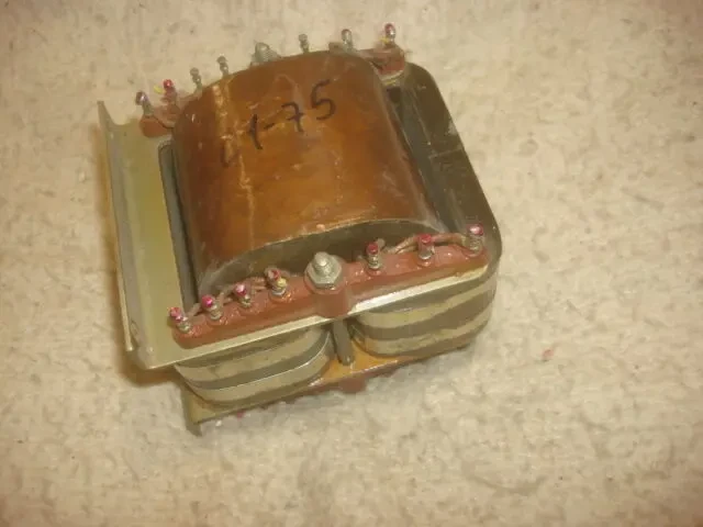 Трансформатор к прибору С1 -112 .С1 -75.С1-55.С1-65.С1-64 5