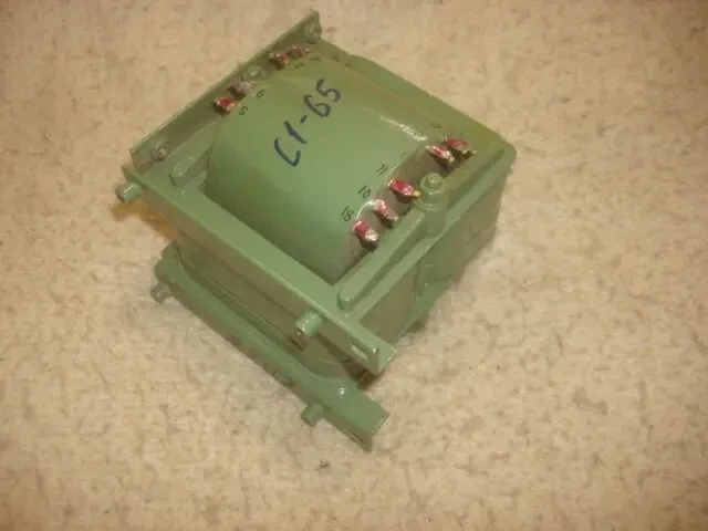 Трансформатор к прибору С1 -112 .С1 -75.С1-55.С1-65.С1-64 6