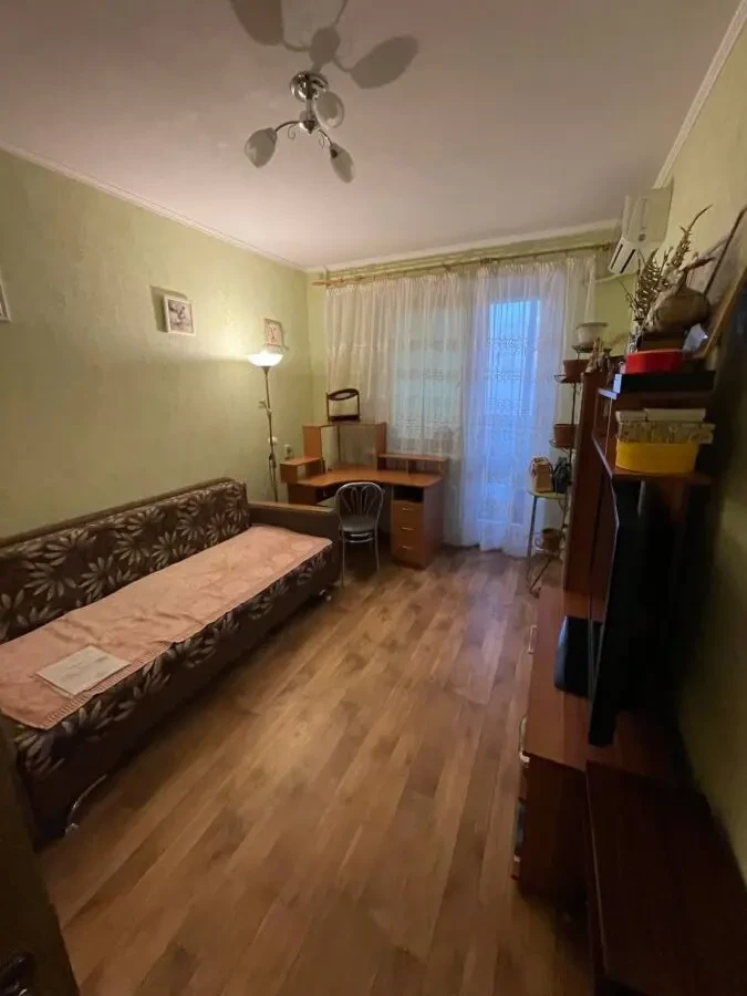 Продам шикарну 3-х кімнатну квартиру за вартістю 1-о кімнатної. 7