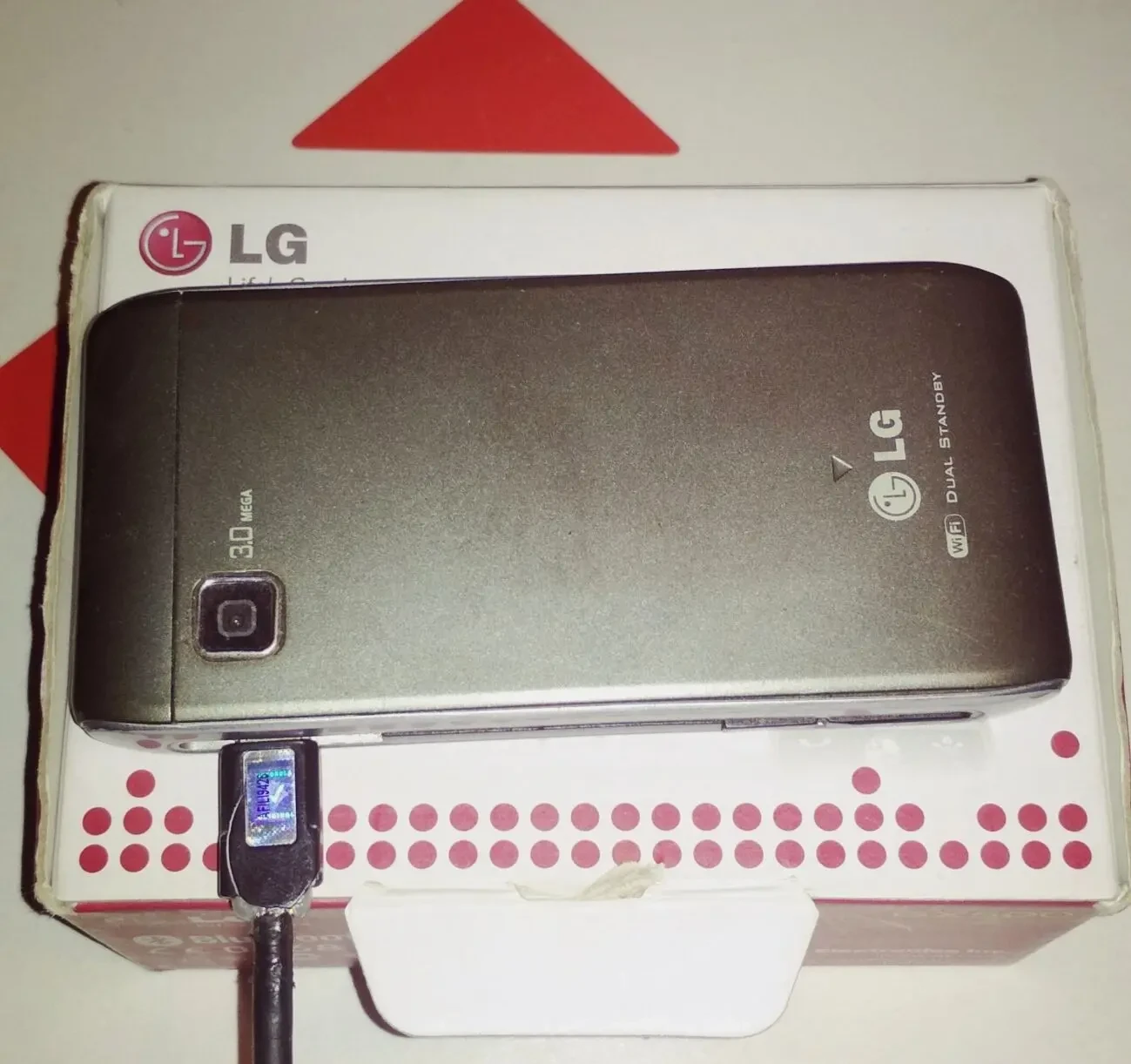 Телефони старі кнопкові 2