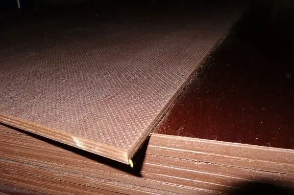 Фанера ламінована ФСФ з антиковзаючим покриттям. 2