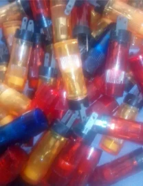 Глазок індикаторний електричний (контрольна лампочка).