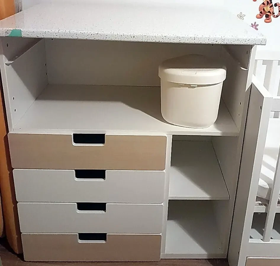 Комплект детской мебели - Кроватка и пелинальный столик Ikea Stuva Б/У