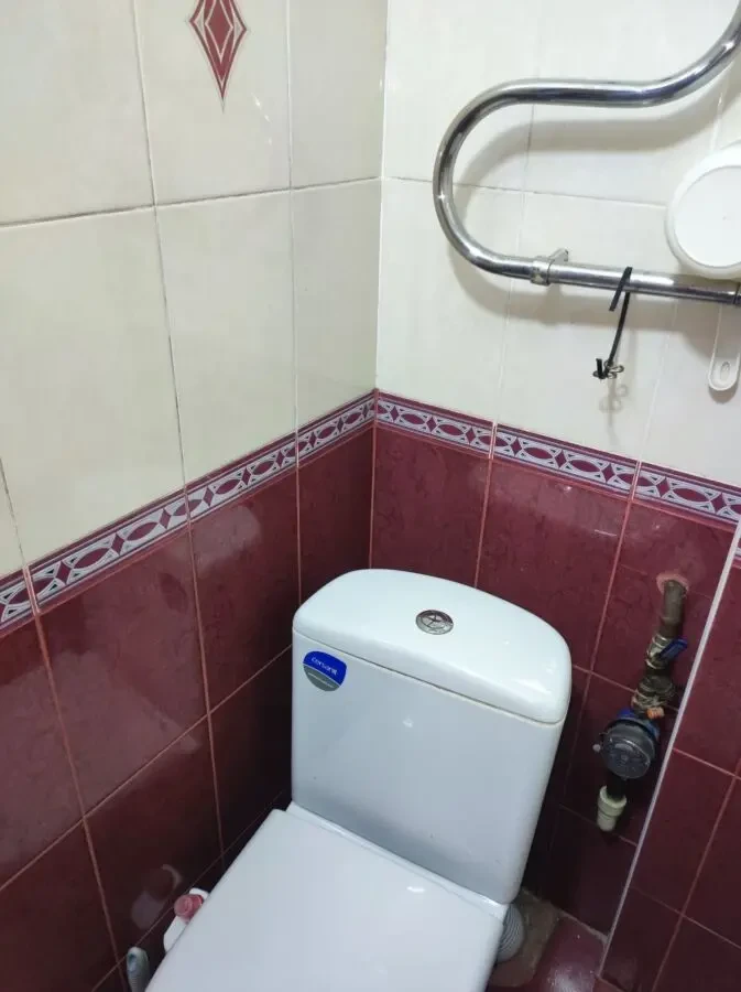 Продам 2 кім. квартиру 5