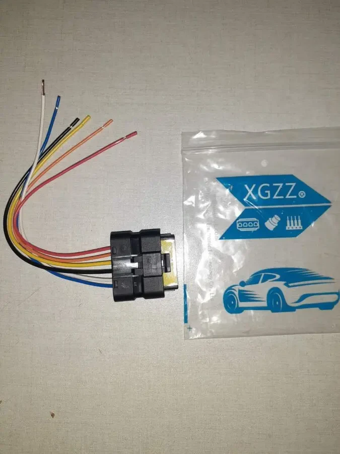 Фишка, разьём бензонасоса Ситроен, Пежо, 6-ти контактный, Новый. 3