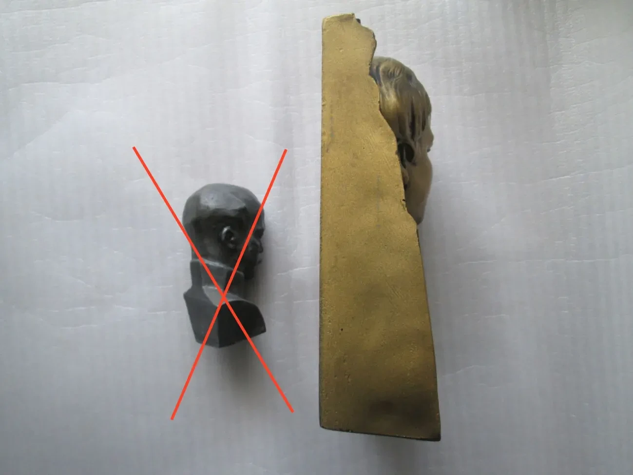 Бюст (Погруддя, Барельєф) Єсєнін (поет). Метал. 20 х 12 х 5 см. Б/В 4