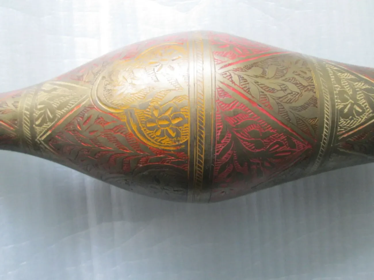 Ваза металева з візерунками. Індія (HLS). Висота - 40 см. 9