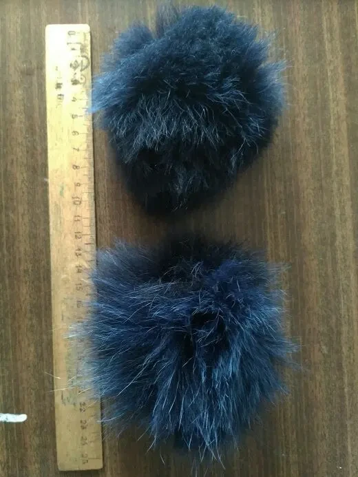 Помпоны шарики пушистые натуральный мех 2 штук для шапок 4