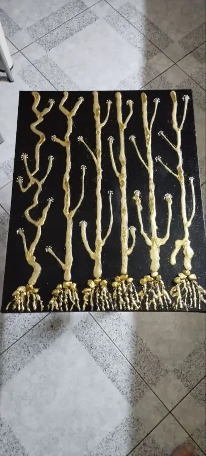 Продам структурную картину на подрамнике ,,Ростки богатства,,