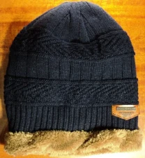 Шапка утеплена з муфточкою на шию з Німеччини нова