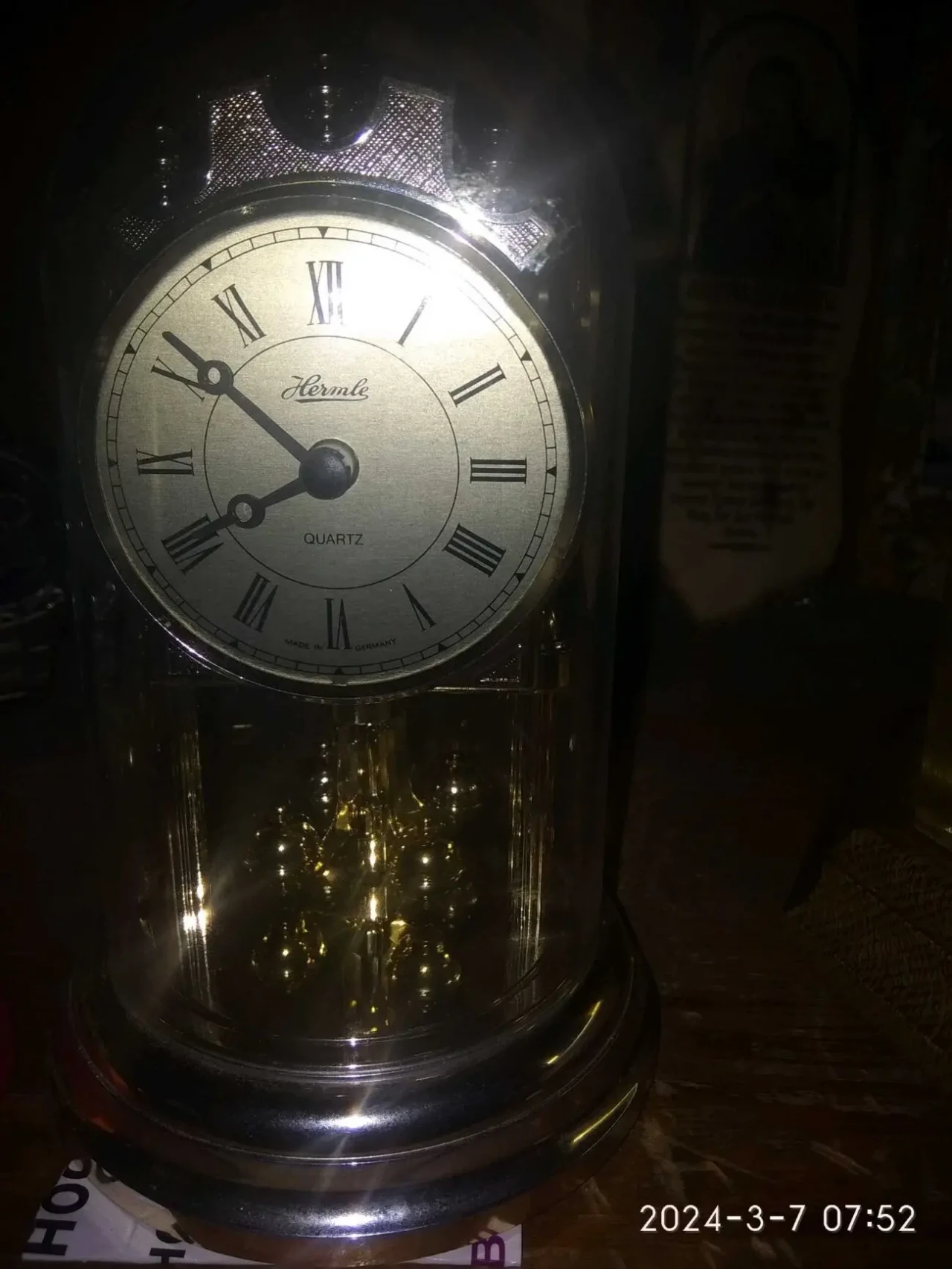 Продається вінтажний камінний - настільний го