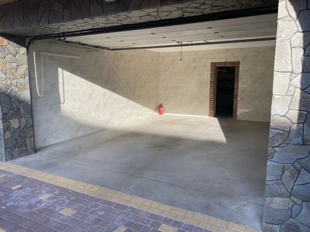 Продам будинок, район Роша, вул. Дзержика 10