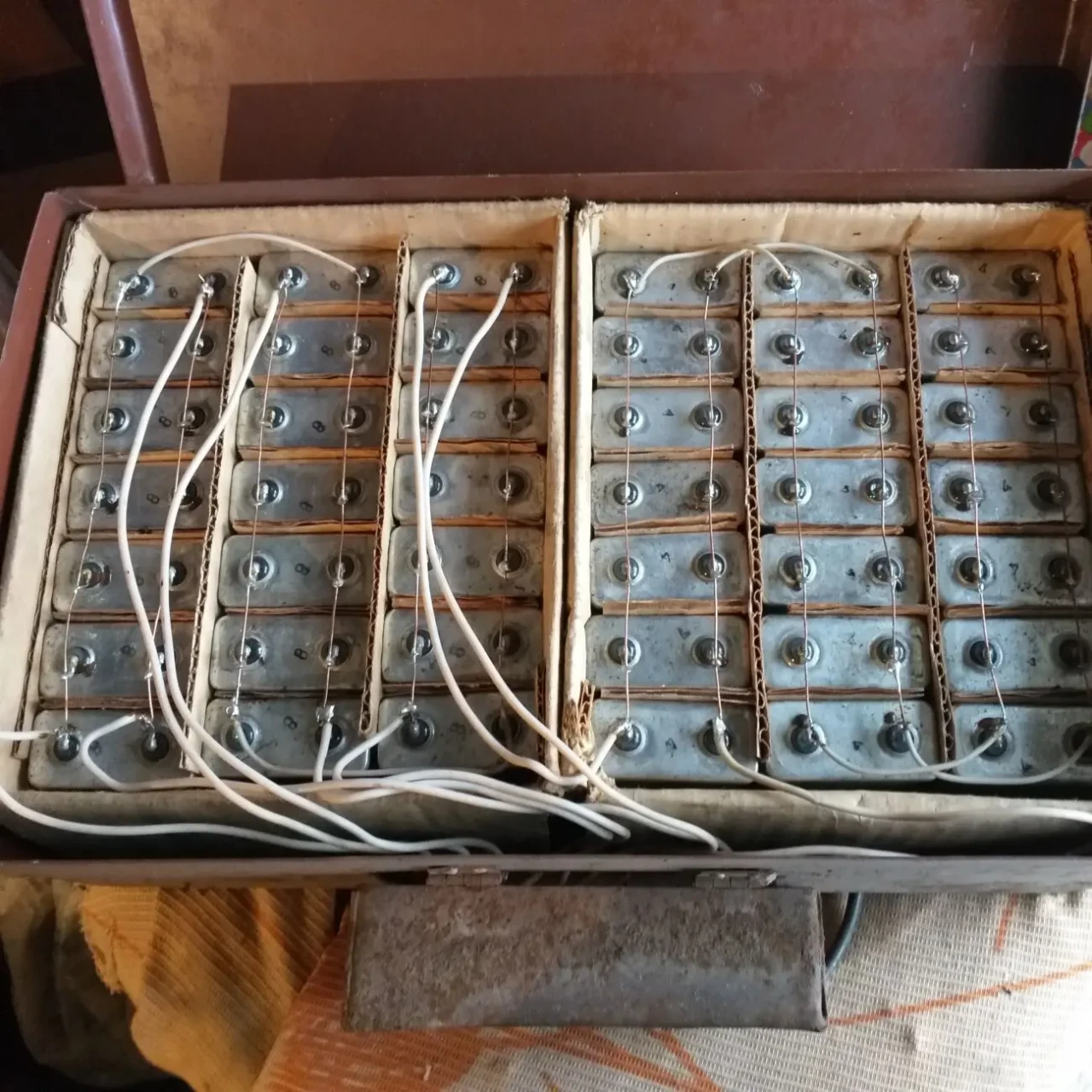 Конденсатор високовольтний, промисловий. 3