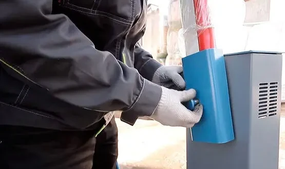 Ремонт ворот и автоматики, шлагбаумов и автоматических дверей. 3