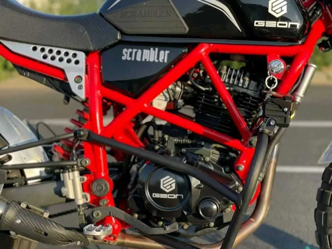 Защитные дуги для мотоцикла GEON Scrambler 6