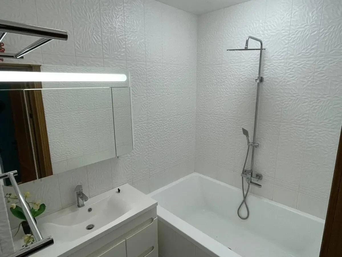 Продаж 3-ї 109 м2 в новобудові з ремонтом - всі меблі й техніка. 7