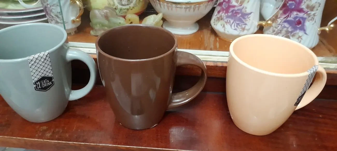 Красивые керамические чашки. Новые. Голубая,розовая. 7