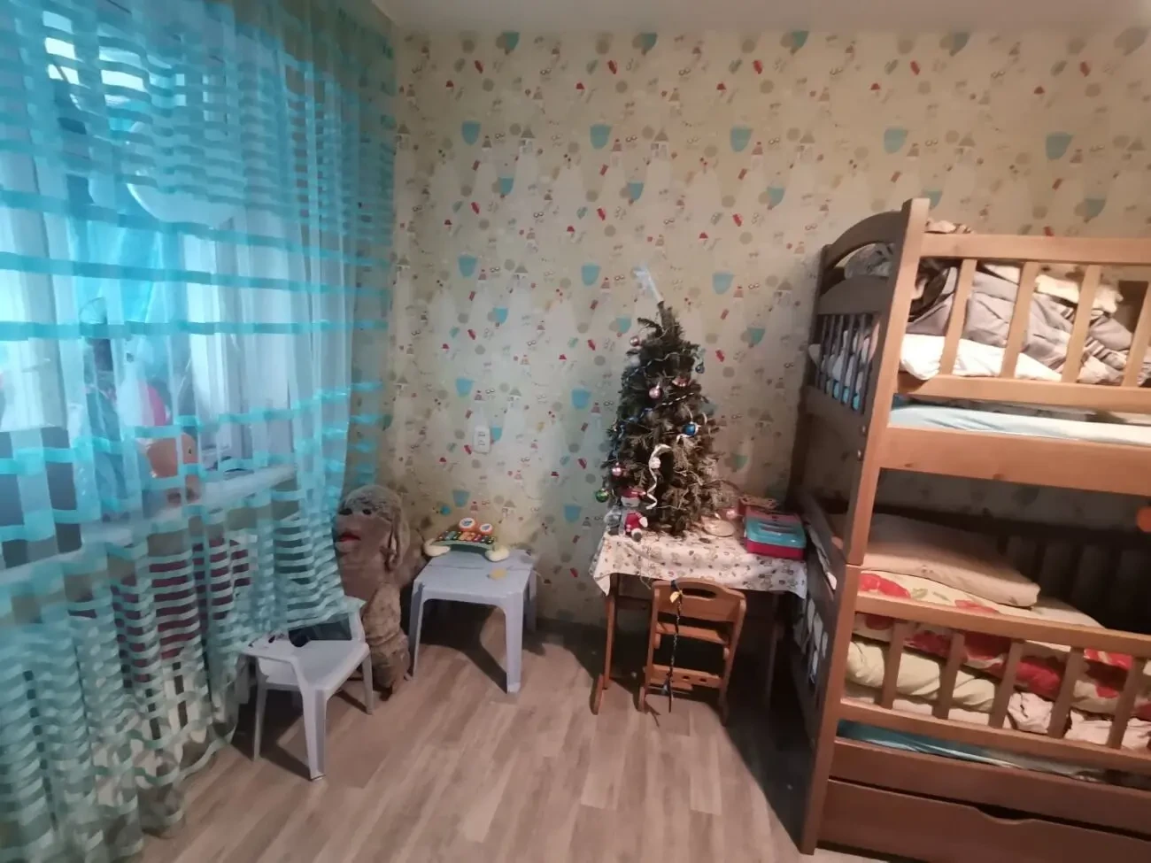 Продам 3 ком кв на левом берегу ( ул.Калиновая) 5