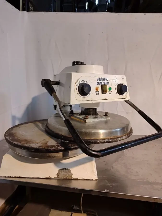 Апарат для приготовления заготовок пиццы или тортильи, пицца-прес 7