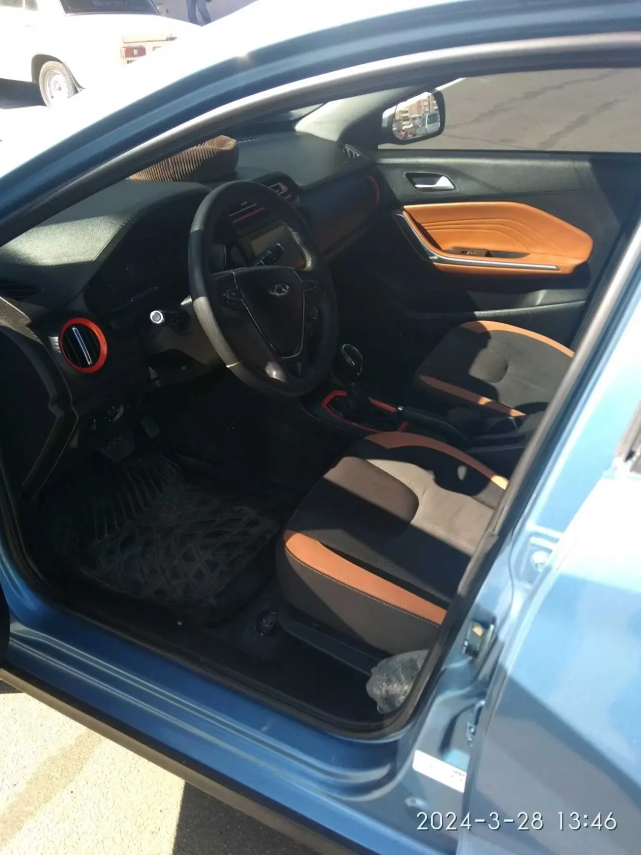Продается автомобиль 6