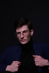 копітайтер, маркетинг, акторство