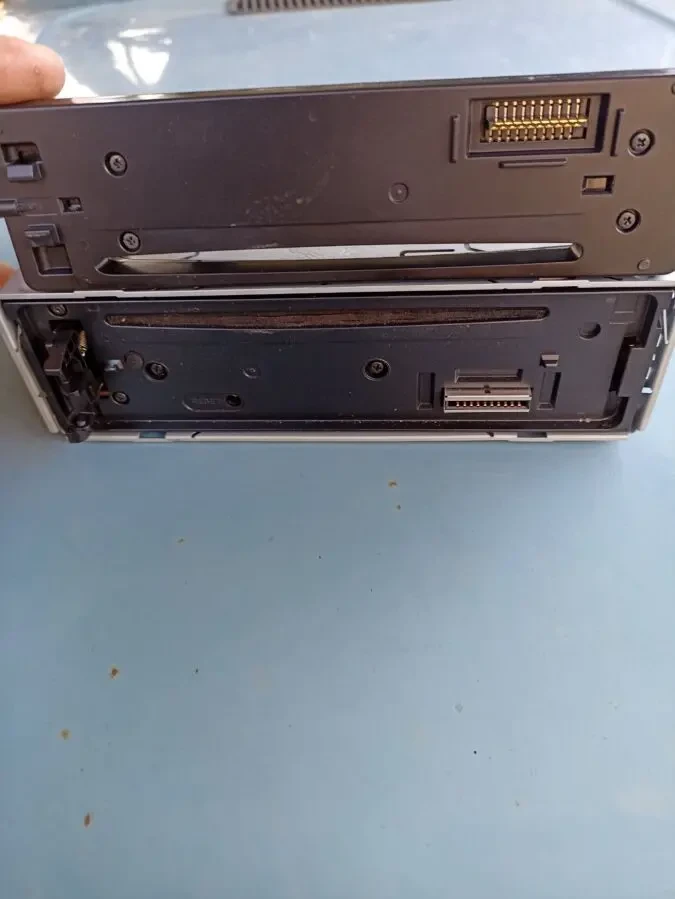 Автомагнітола Sony CDX-GT450U 2