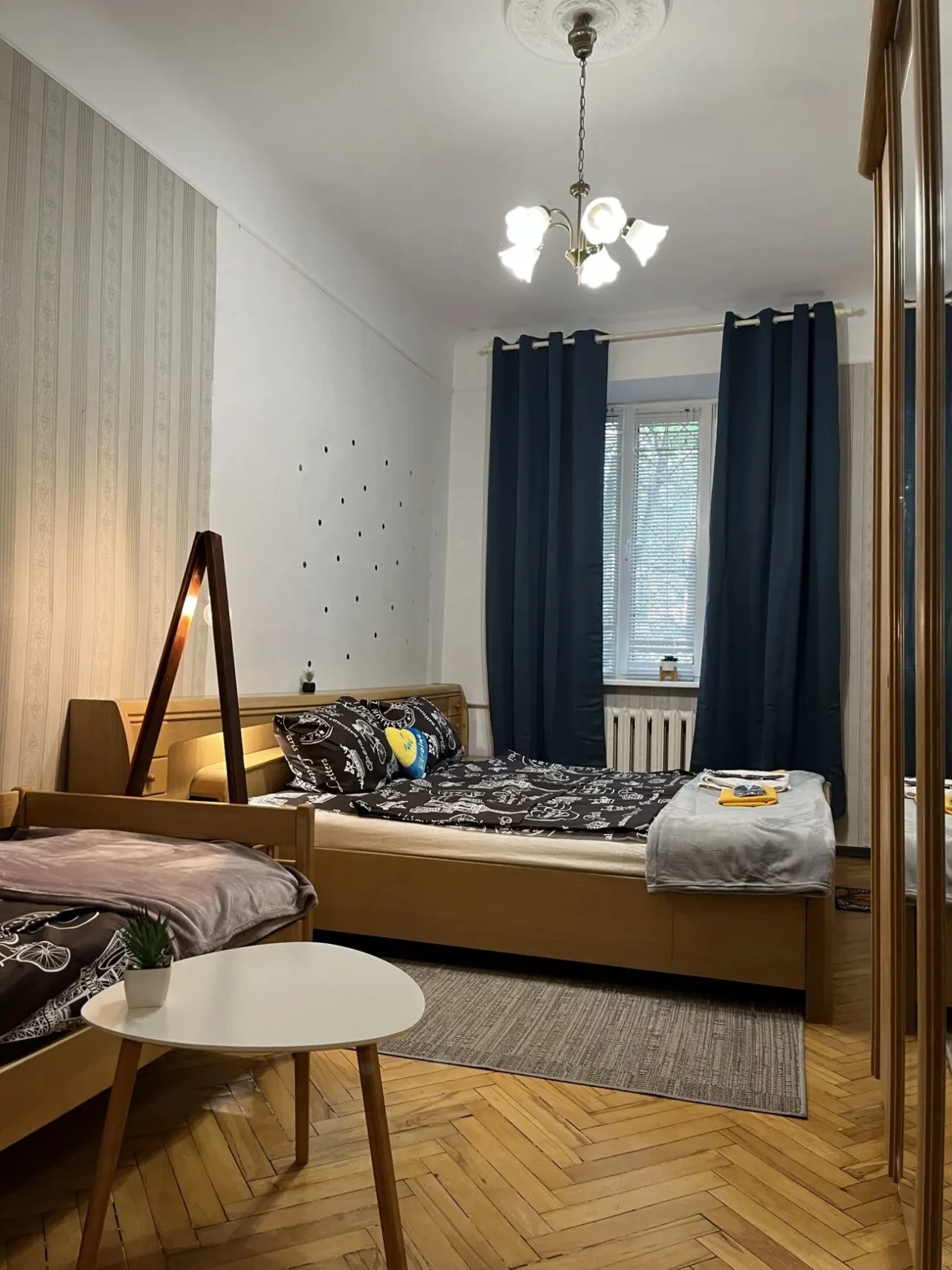 Двомісні та тримісні номери в апартаментах АрАрАт-Кловська 4