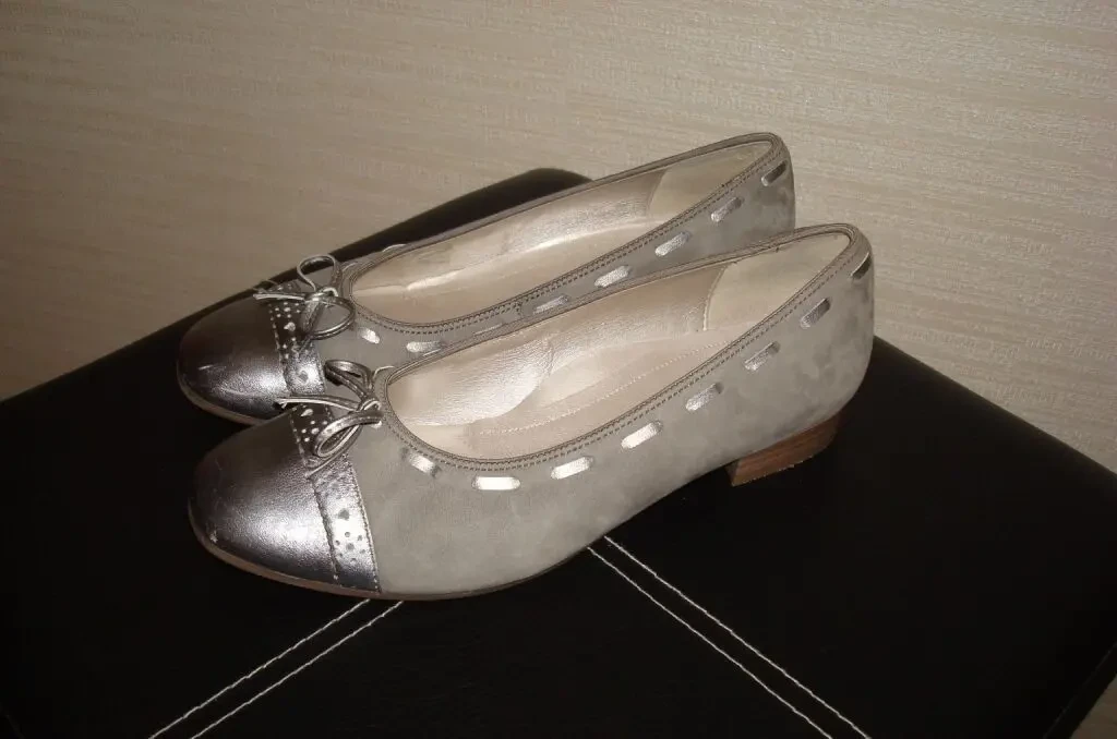 Ara Стильные женские балетки цвет кофе с молоком на узкую ножку 2